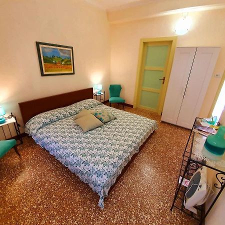 Bed and Breakfast Il Girasole ...At Andorus' House Erli Zewnętrze zdjęcie