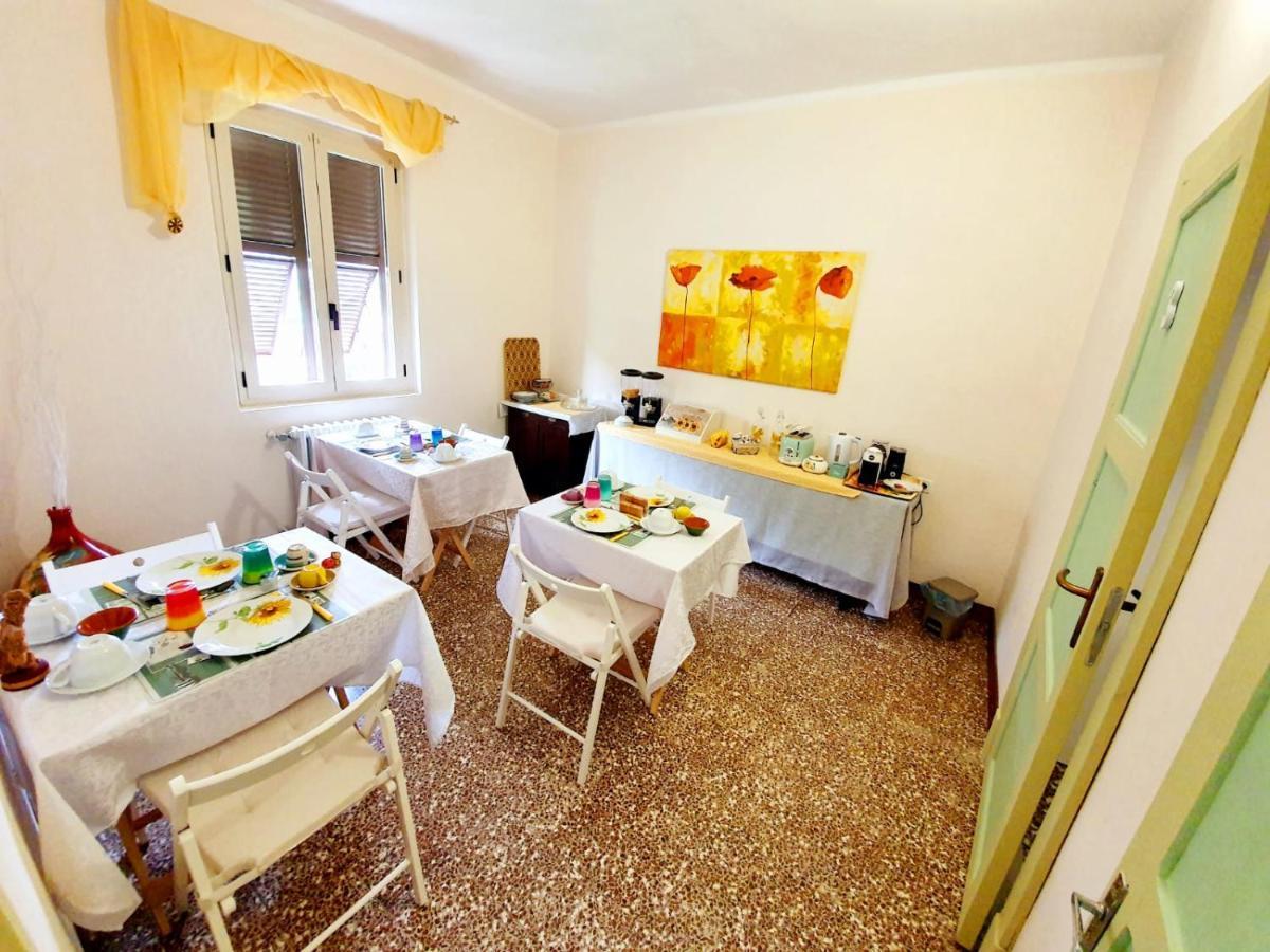 Bed and Breakfast Il Girasole ...At Andorus' House Erli Zewnętrze zdjęcie